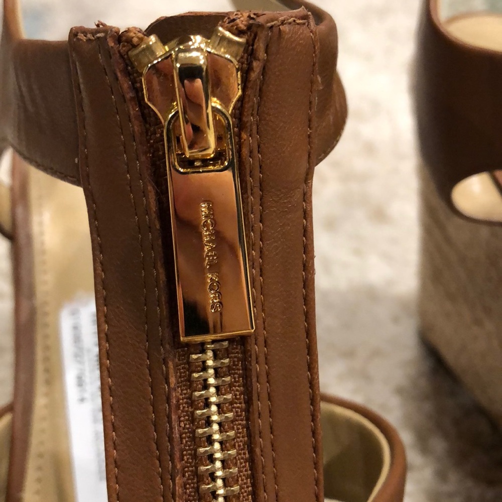 Michael Kors Berkley Leather Espadrille Wedge - Picture 4 of 7